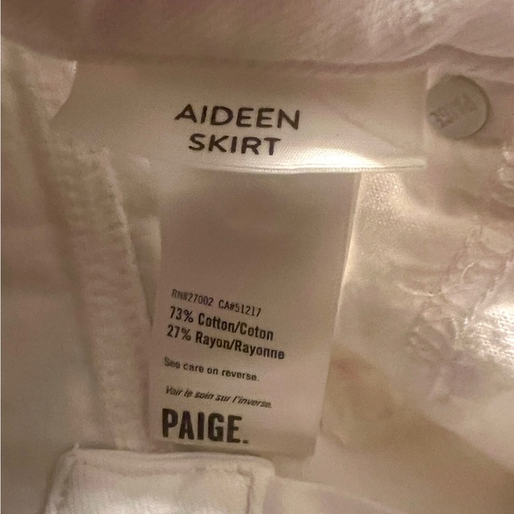 Paige Aideen White Denim Distressed Hem Mini Skirt! Sz 26! Hot Stuff! - Picture 3 of 4